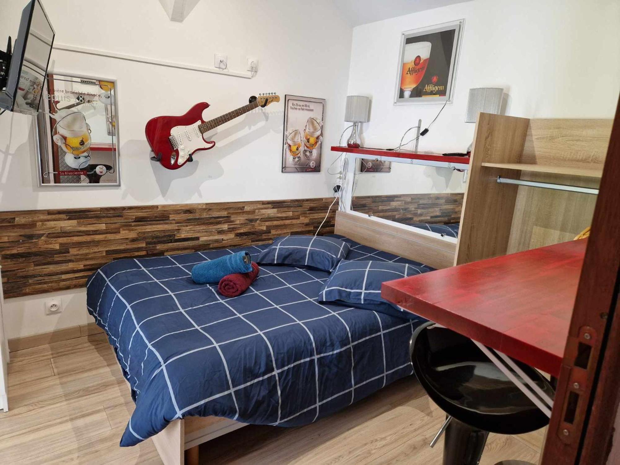 Apartment Jardin: Vue Paisible Et Parking Privé